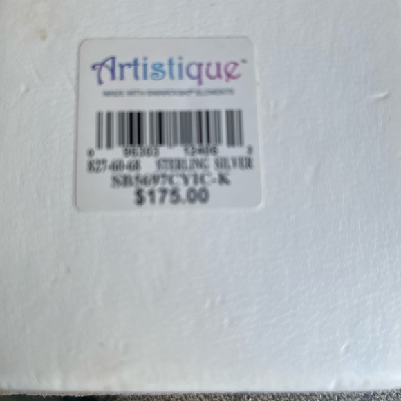 Silver Dragonfly Pendant with Amethyst and Pink Sapphire - Picture 8 of 8